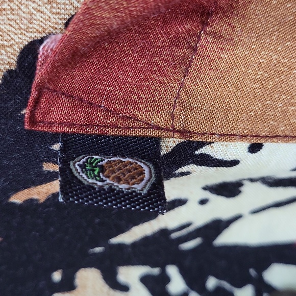 Pineapple Connection Hawaii Shirt - Picture 2 of 7